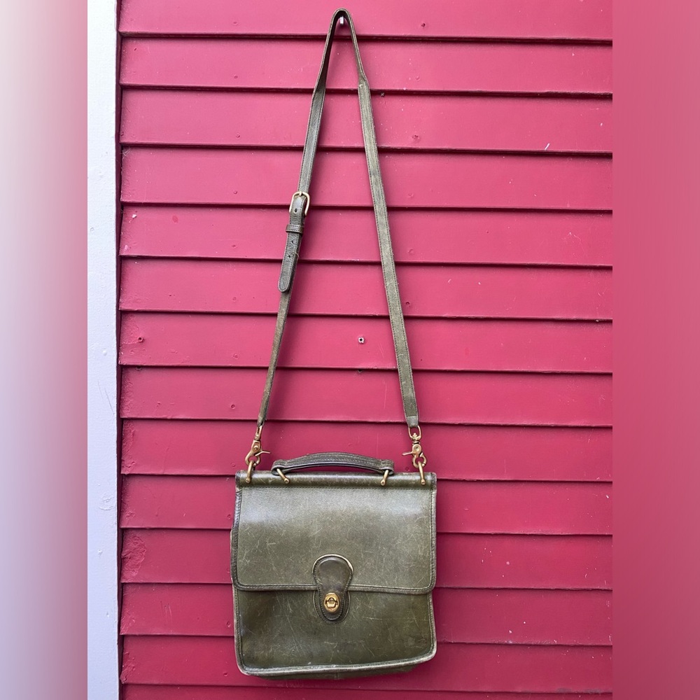 Coach Willis Bag in Olive